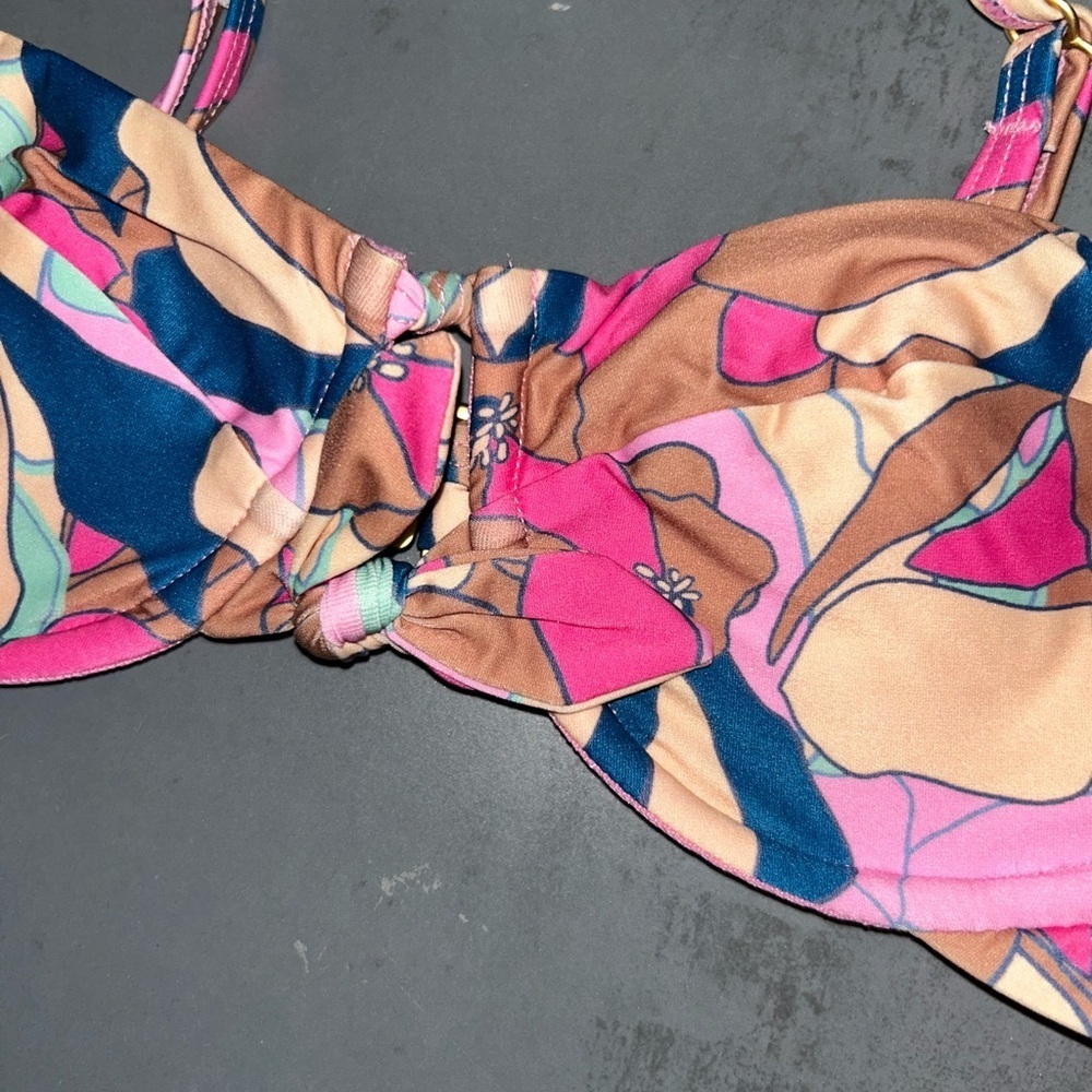 L*Space Womens Rose Triangle Bikini Top Size XS - Picture 3 of 7